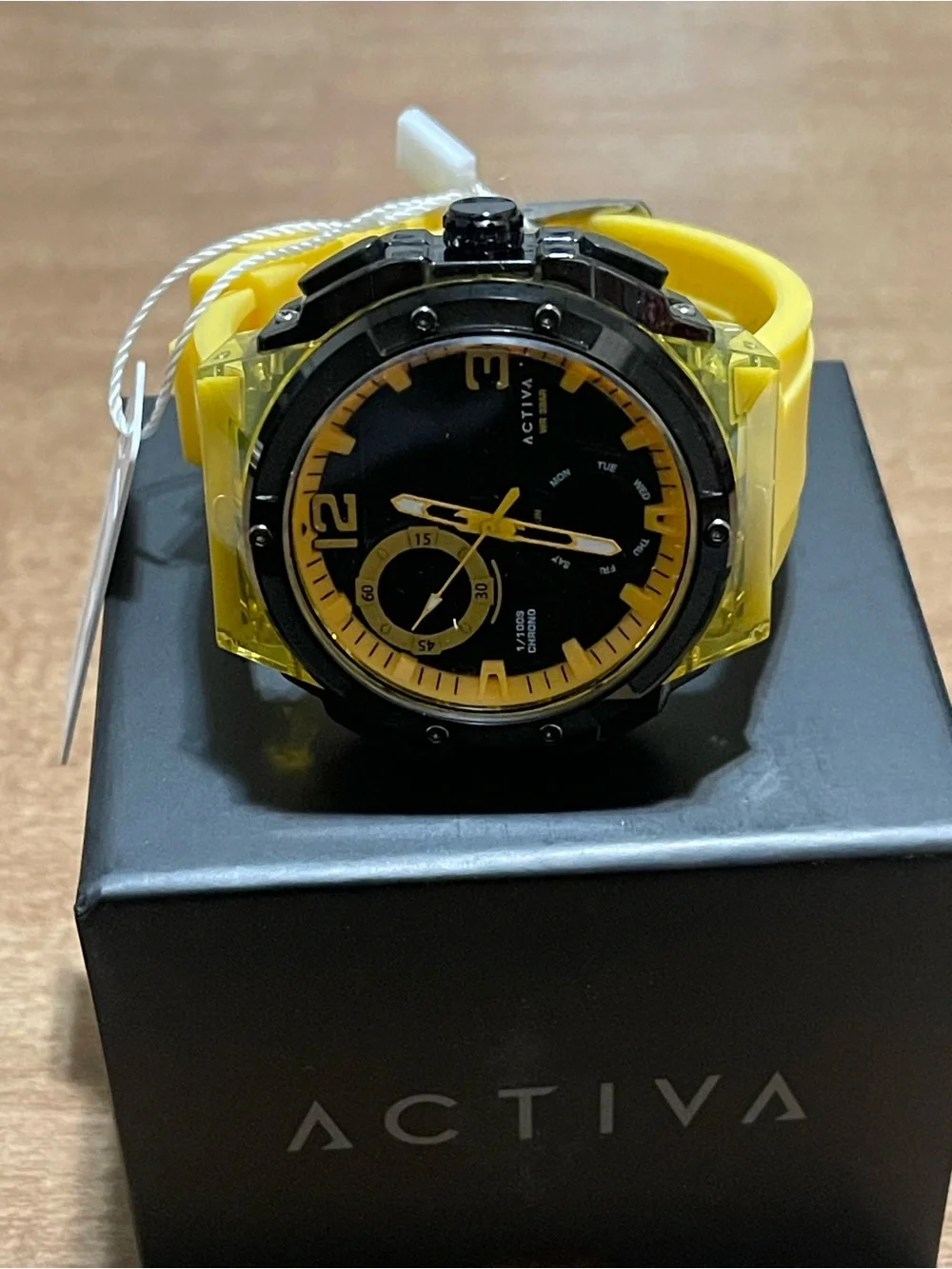 Activa X Invicta Digital Analog Men's Watch - 51mm. Yellow & Black, new.